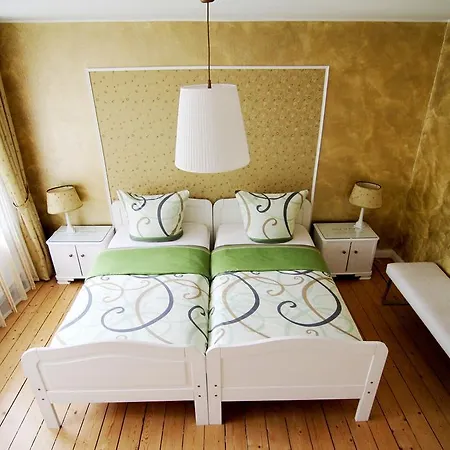 Emg Bed and Breakfast